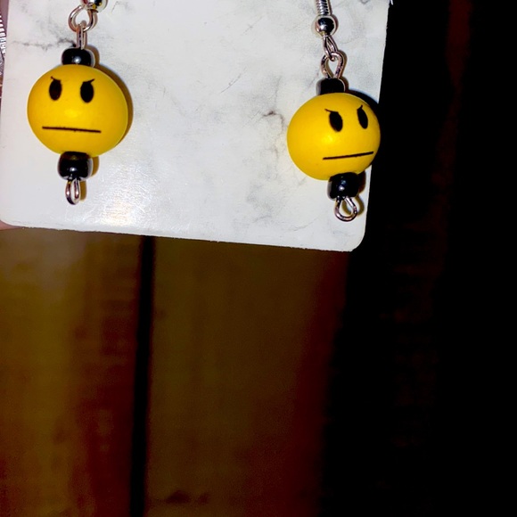 Nip emoji earrings drop earrings set - Picture 2 of 2